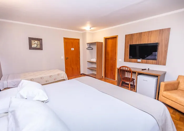 Suites E Chales Com Hidro Lareira E Ar Condicionado Villa Hegus