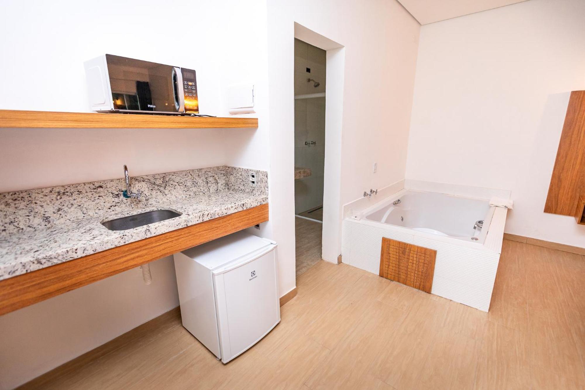 Inn E Com Hidro Lareira E Ar Condicionado Hegus